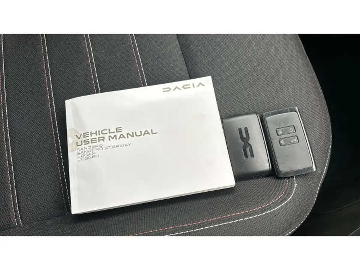 2023-dacia-jogger-10-tce-extreme-se-big-18