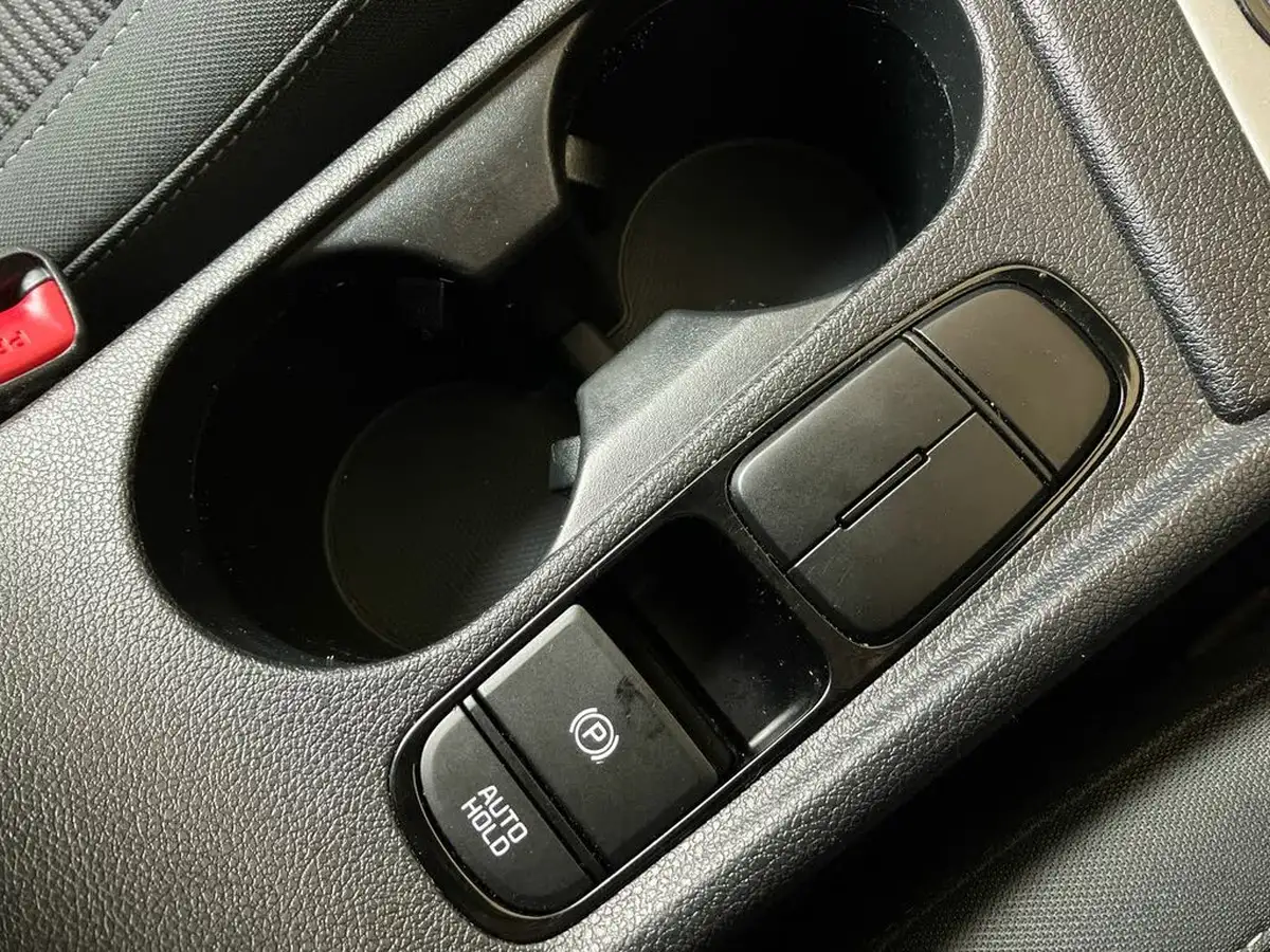 2022-kia-niro-16-gdi-2-139bhp-156kwh-big-45