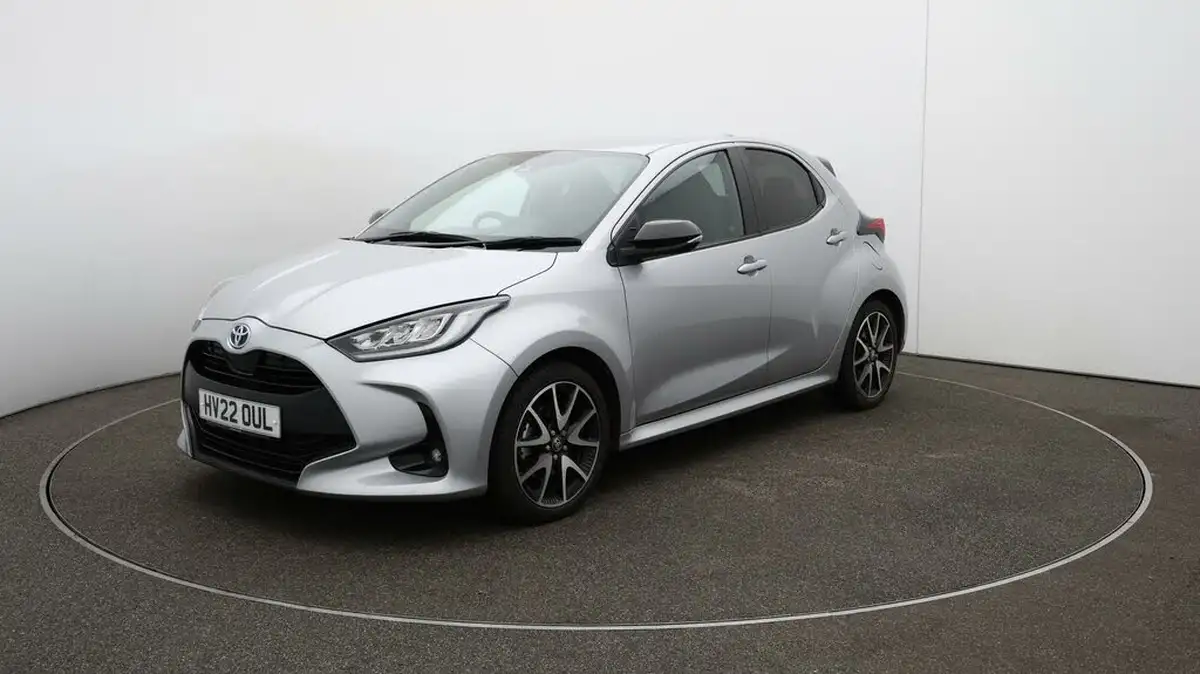 2022-toyota-yaris-15-vvt-i-dynamic-big-62