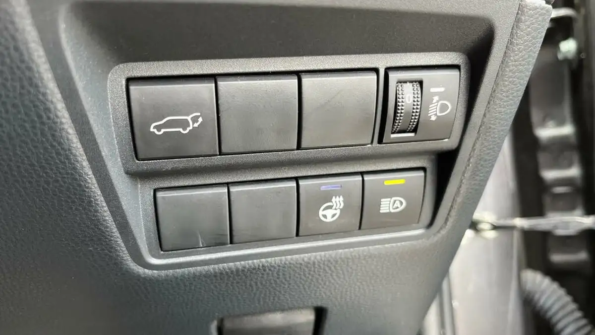 2023-toyota-yaris-cross-15-vvt-i-excel-awd-i-big-20