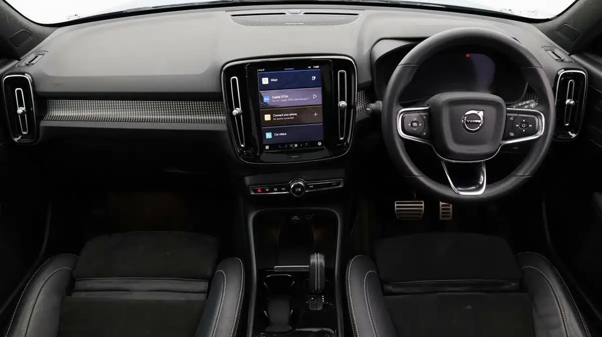 2021-volvo-c40-e-twin-recharge-pro-big-5