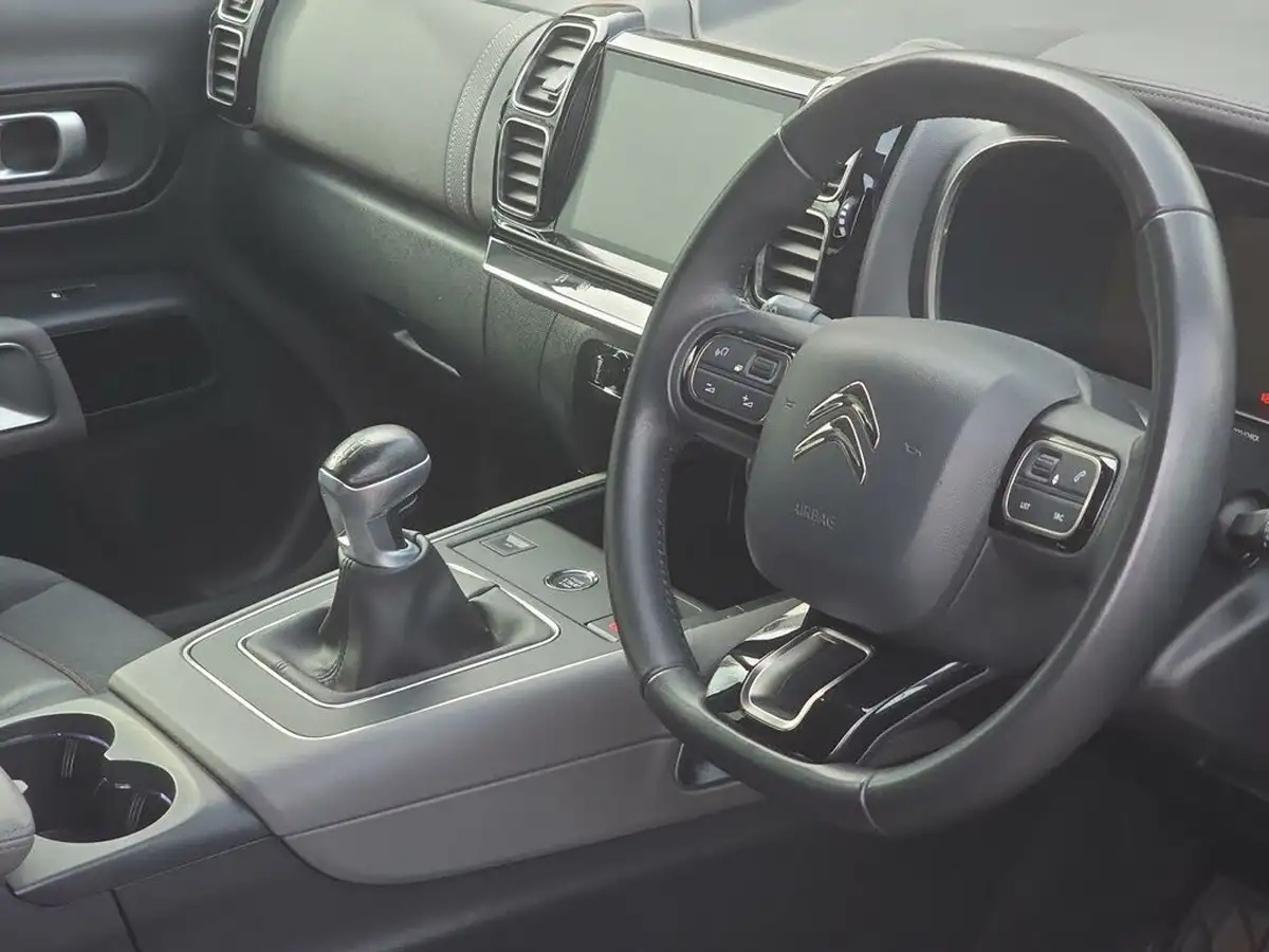 2020-citroen-c5-aircross-12-puretech-flair-big-32