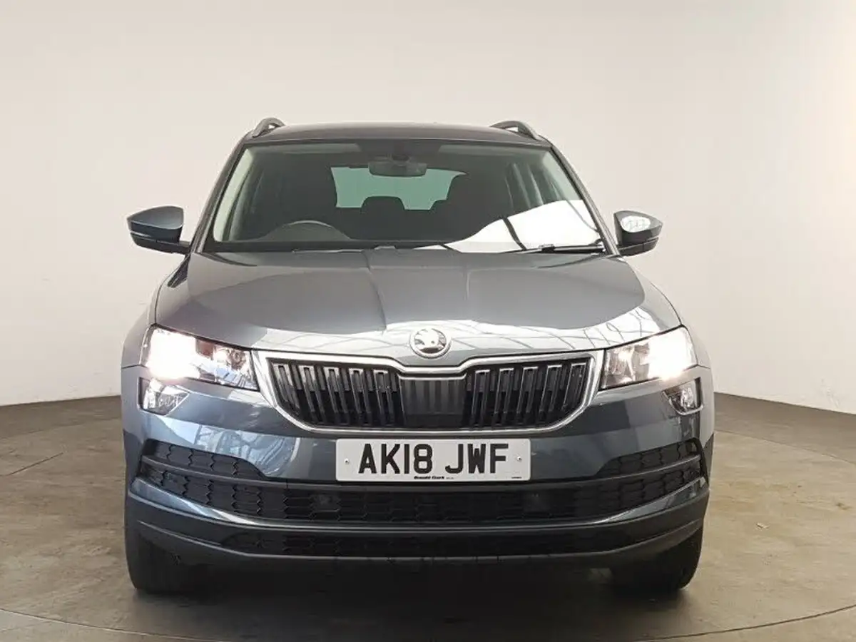 2018-skoda-karoq-16tdi-se-technology-ss-1598cc-big-18