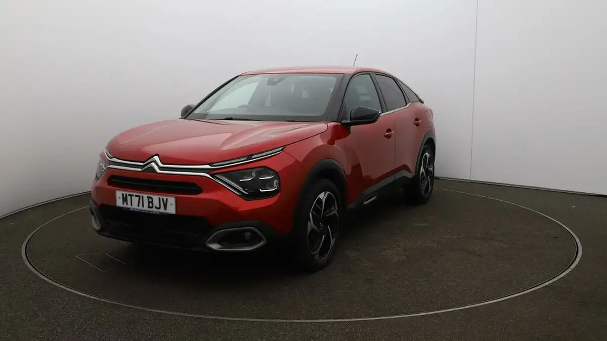 2021-citroen-c4-12-puretech-shine-130ps-big-30