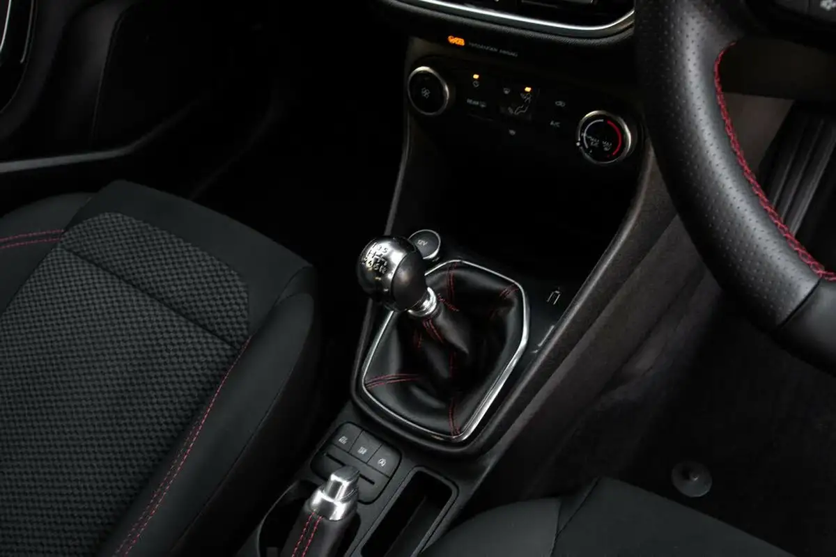 2020-ford-fiesta-10t-st-line-edition-125ps-5d-big-29
