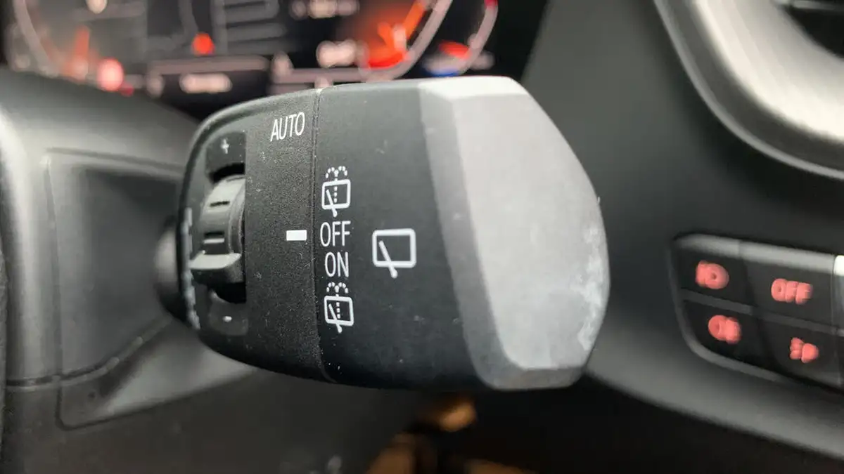 2022-bmw-1-series-15-118i-m-sport-lcp-big-27