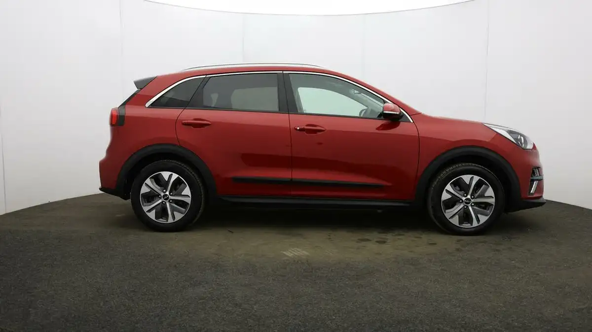 2022-kia-e-niro-ev-2-64-big-7