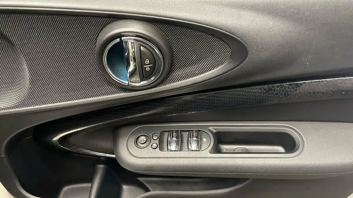 2019-mini-clubman-15-cooper-exclusive-auto-big-24
