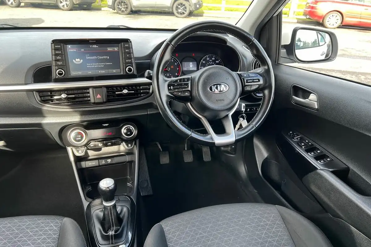 2019-kia-picanto-125-3-big-16