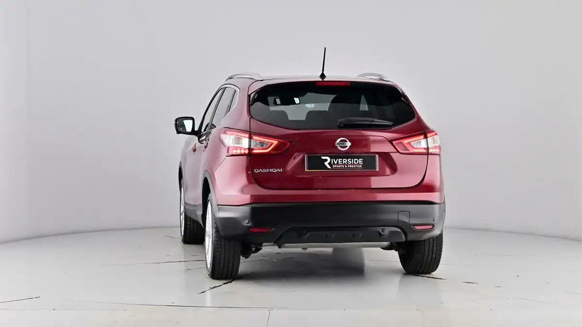 2017-nissan-qashqai-15dci-tekna-big-67