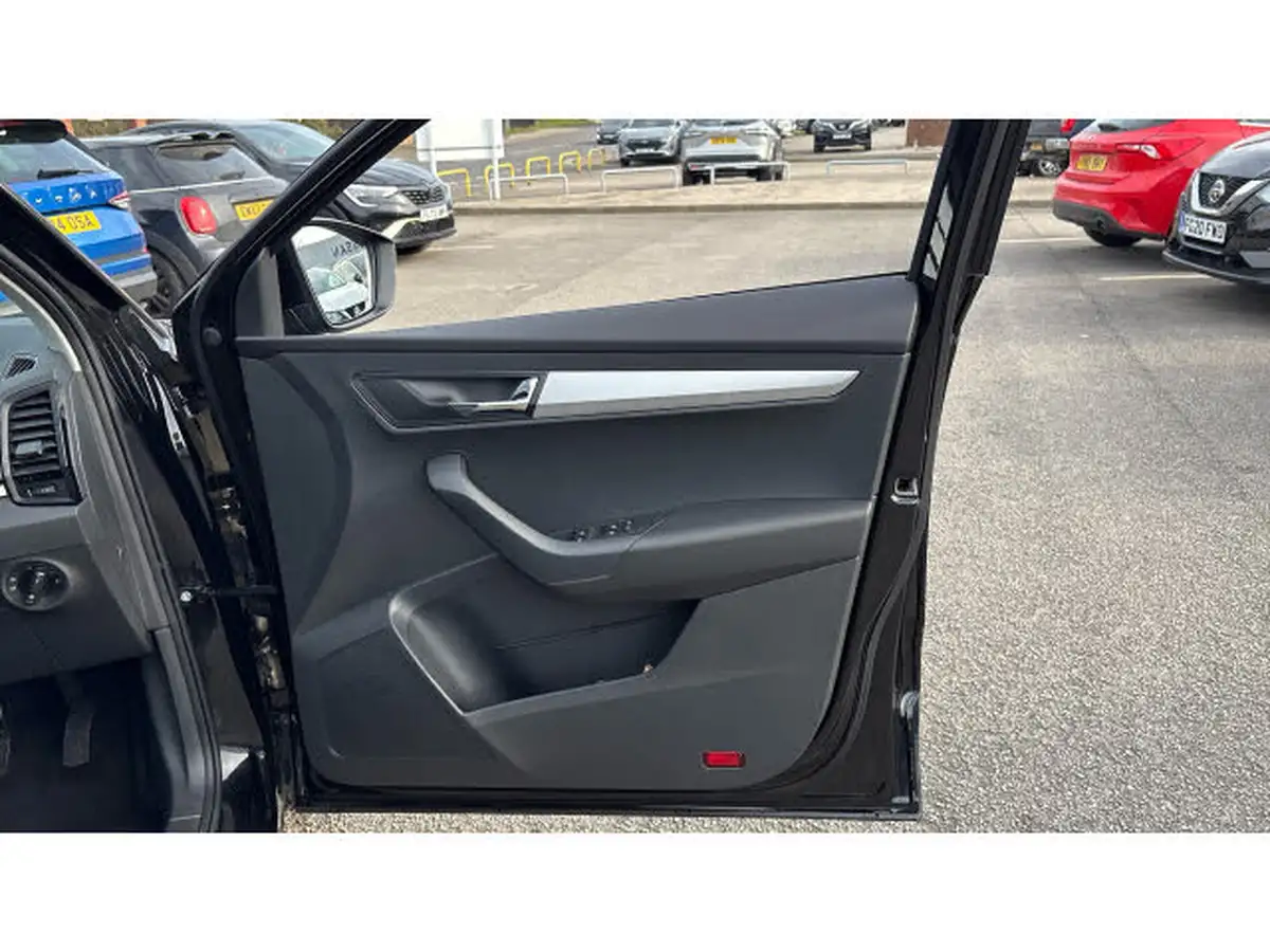 2024-skoda-karoq-15-tsi-se-drive-dsg-big-18