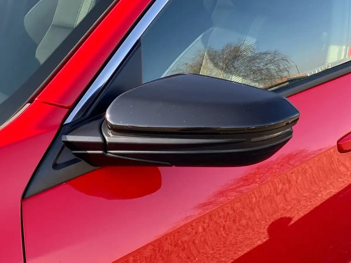 2018-honda-civic-16-i-dtec-sr-hatchback-5d-big-21