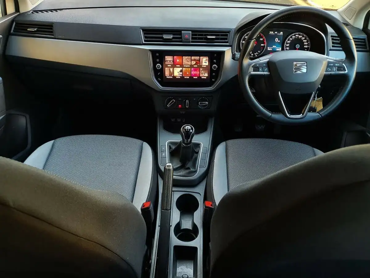 2017-seat-ibiza-10-se-technology-ss-hatchback-5d-big-14