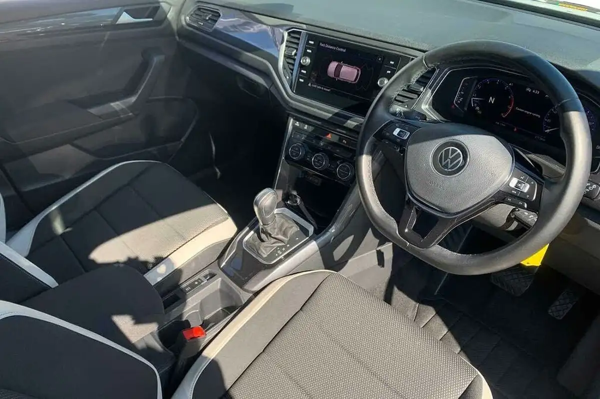 2021-volkswagen-t-roc-15-tsi-sel-dsg-big-5