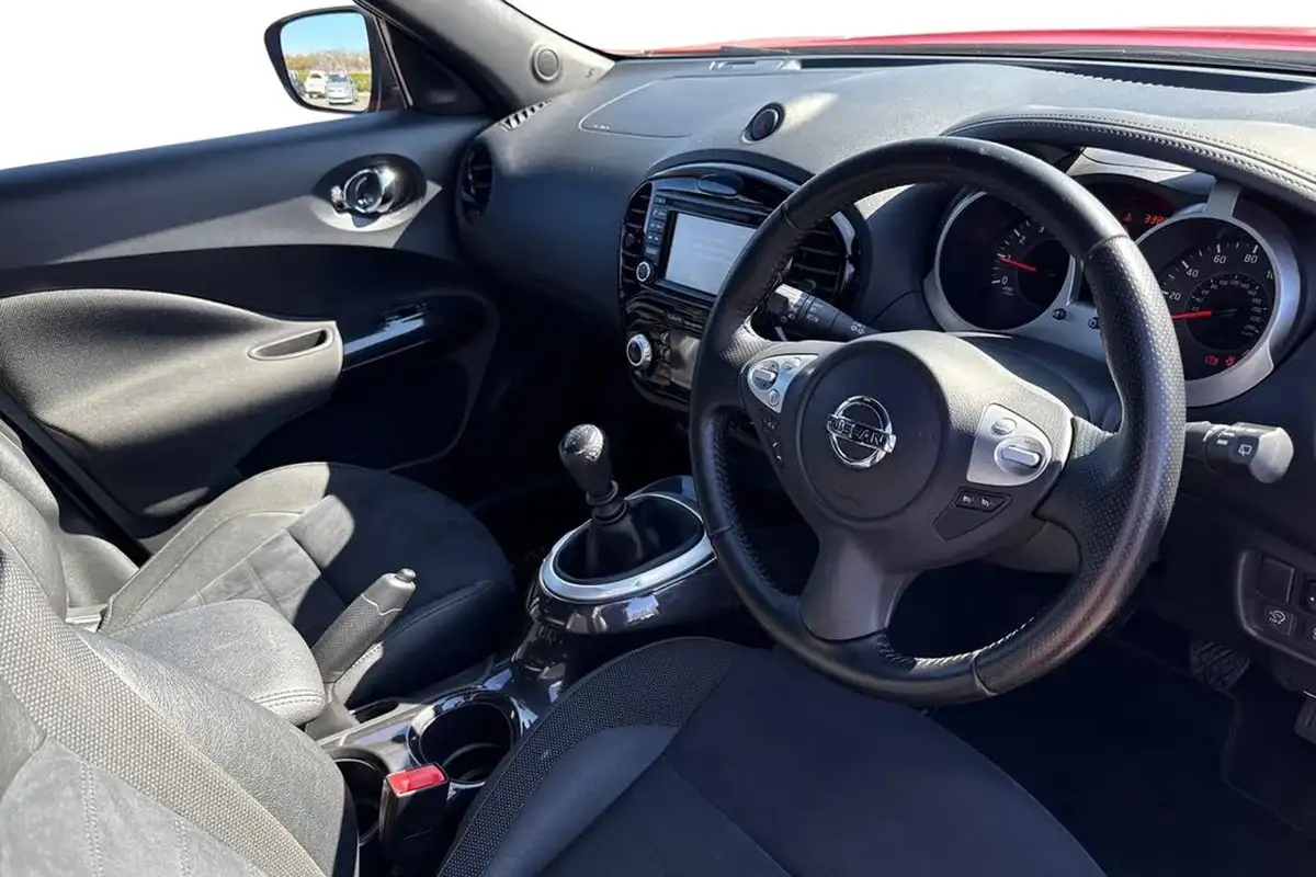 2018-nissan-juke-12-dig-t-n-connecta-ss-big-13