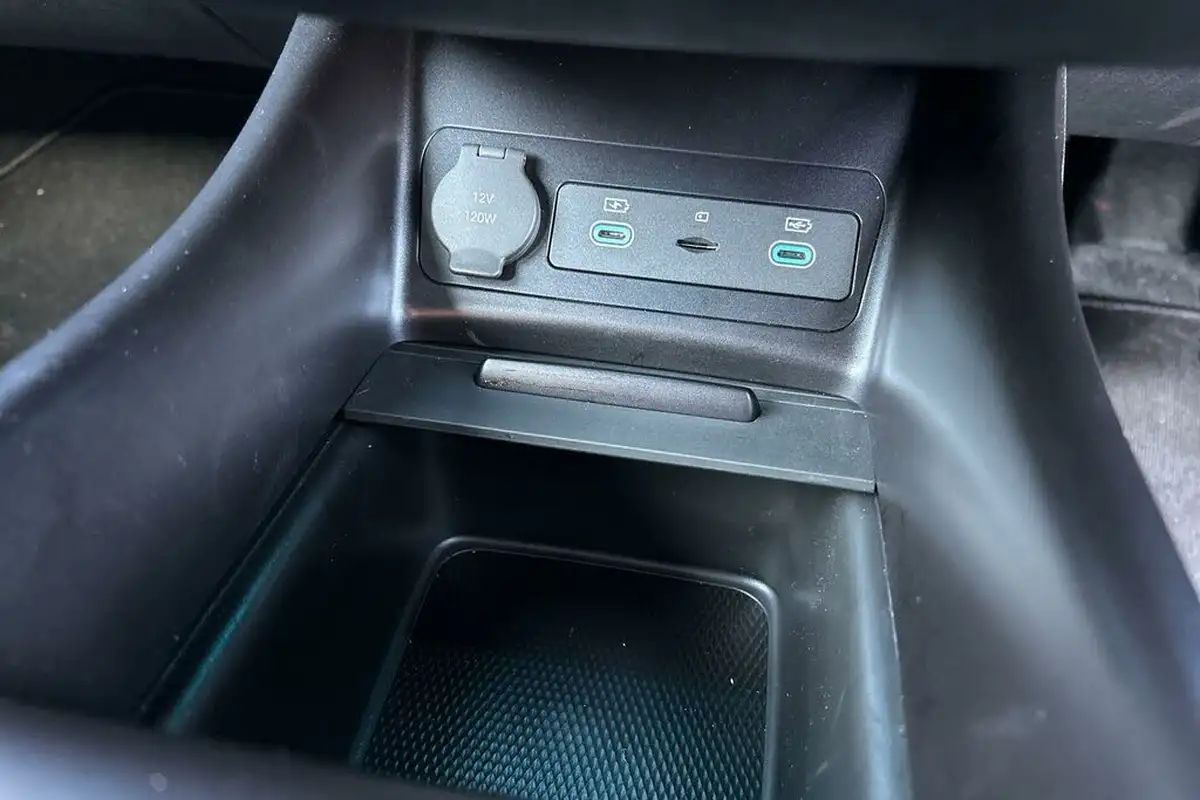 2024-byd-dolphin-e-comfort-big-45