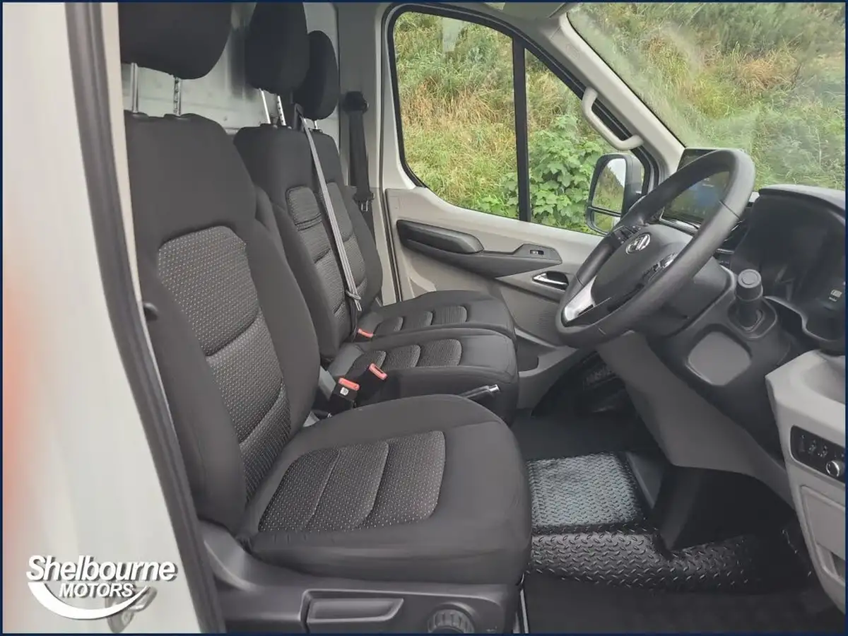 2023-maxus-e-deliver-9-e-lh-515kwh-big-7