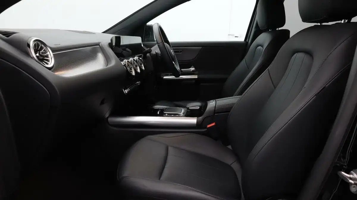 2022-mercedes-benz-eqa-e-eqa-250-sport-big-14