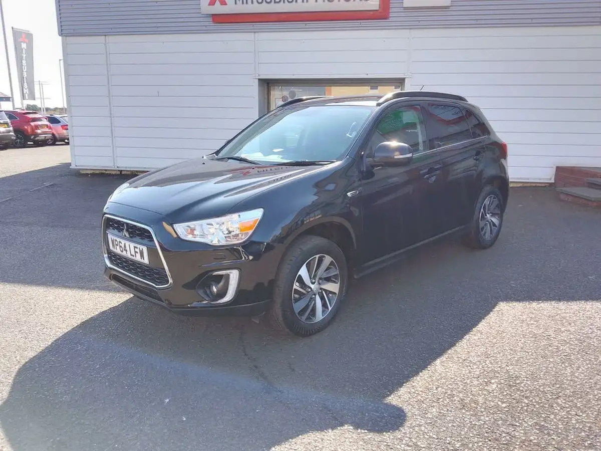 2015-mitsubishi-asx-22di-d-4-big-0
