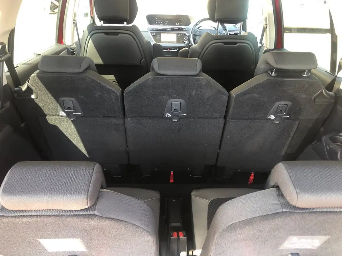 2019-citroen-grand-c4-spacetourer-15bluehdi-flair-big-18