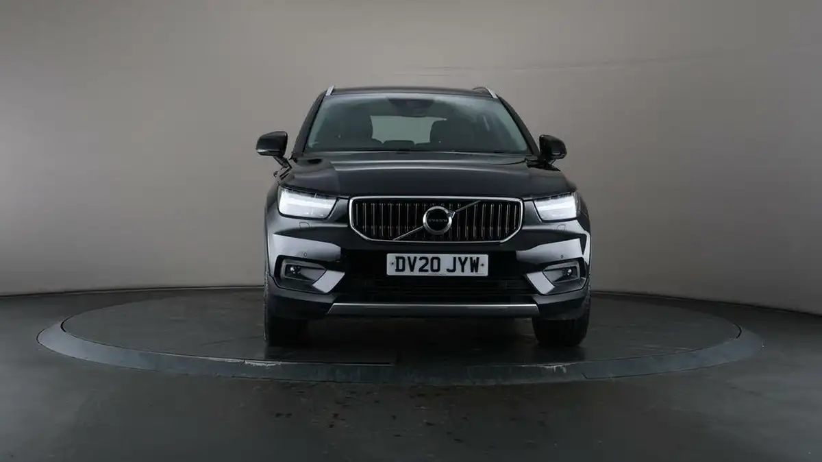 2020-volvo-xc40-20td-d3-inscription-pro-big-42