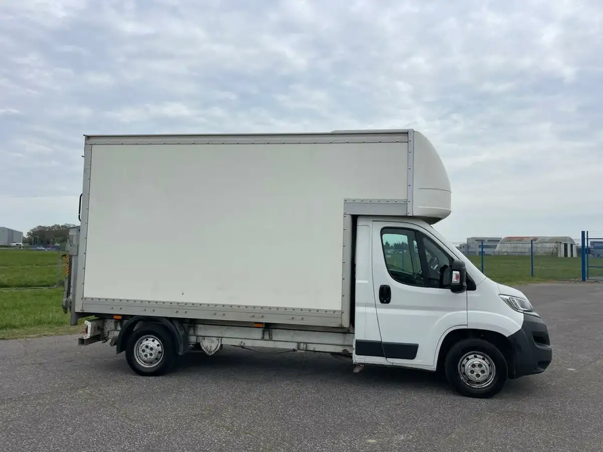 2015-citroen-relay-22td-35-l3-130-luton-big-13
