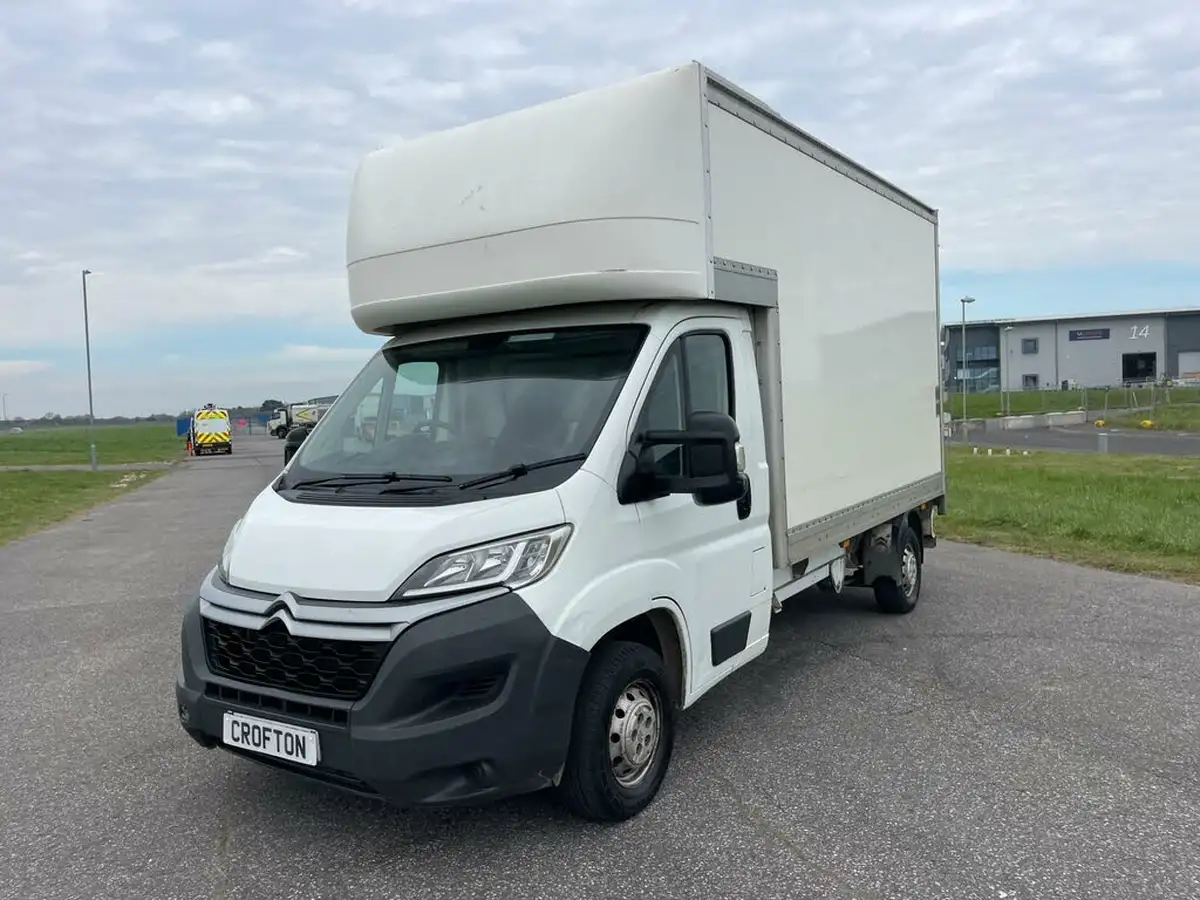 2015-citroen-relay-22td-35-l3-130-luton-big-37