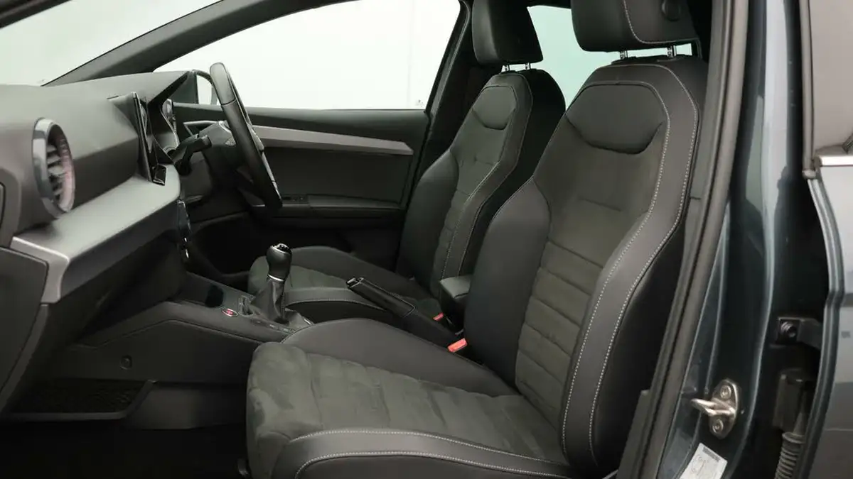 2021-seat-ibiza-10-tsi-xcellence-lux-95ps-big-14