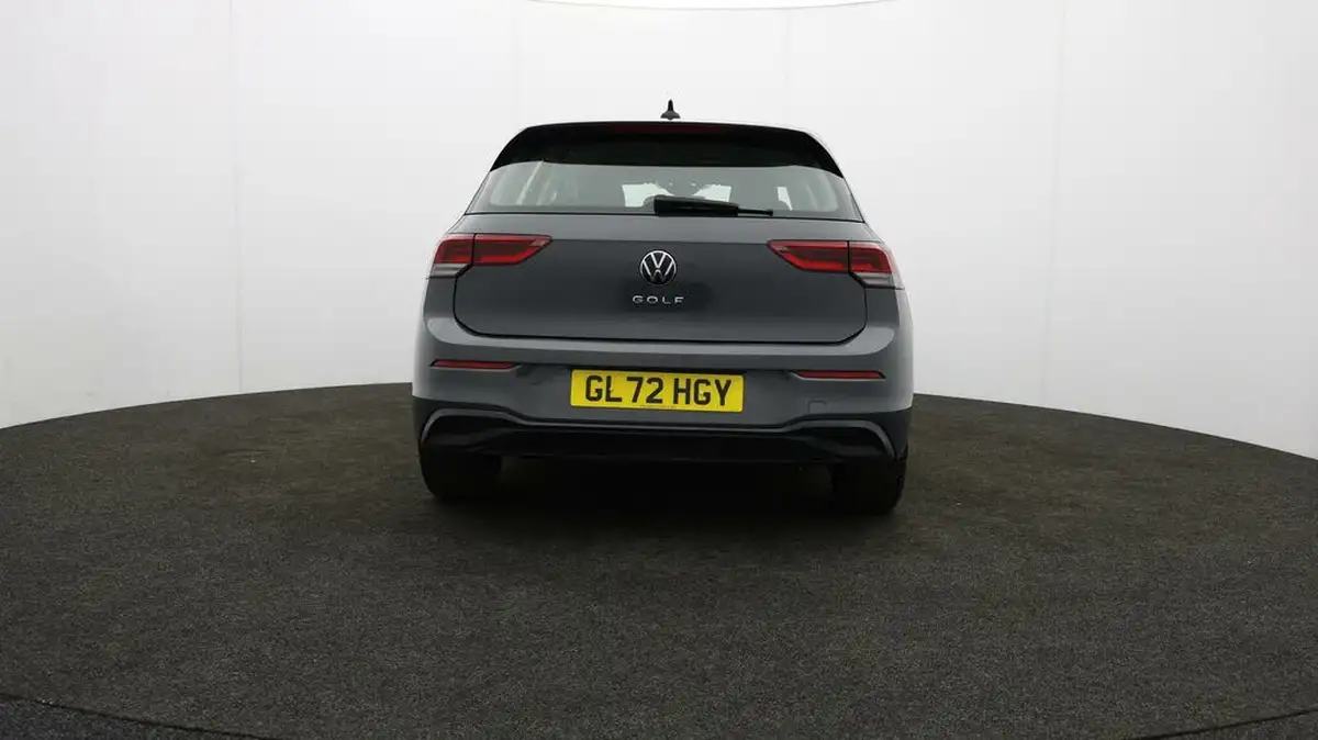 2022-volkswagen-golf-15-tsi-life-130ps-hatchback-big-32
