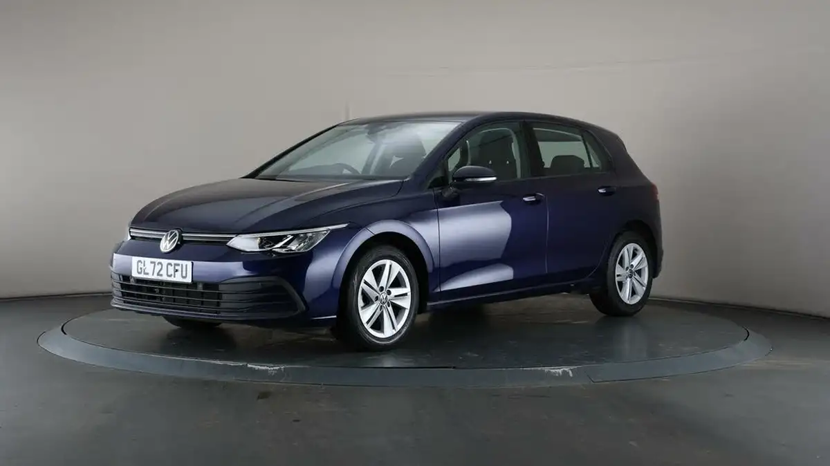 2022-volkswagen-golf-15-tsi-life-130ps-hatchback-big-41