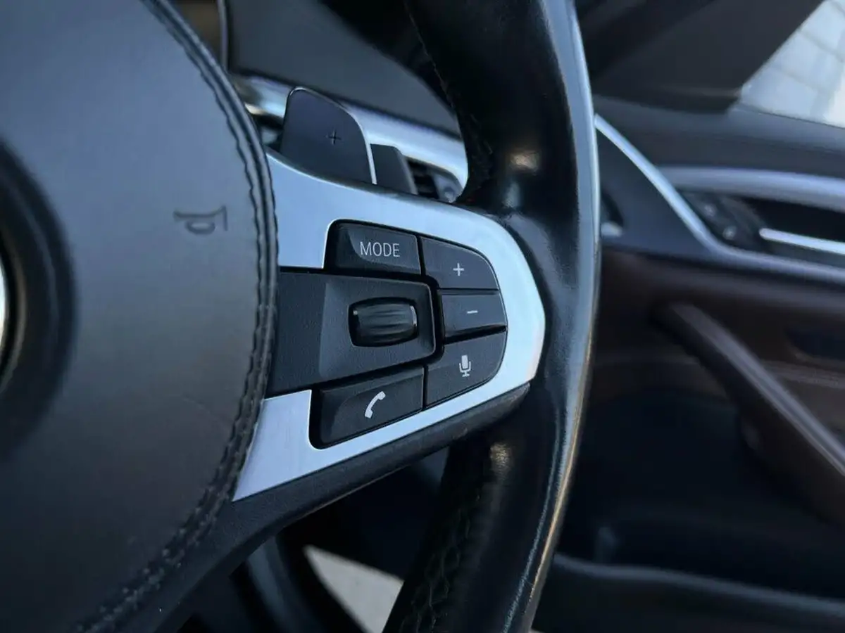 2017-bmw-5-series-20td-520d-m-sport-saloon-4d-big-18