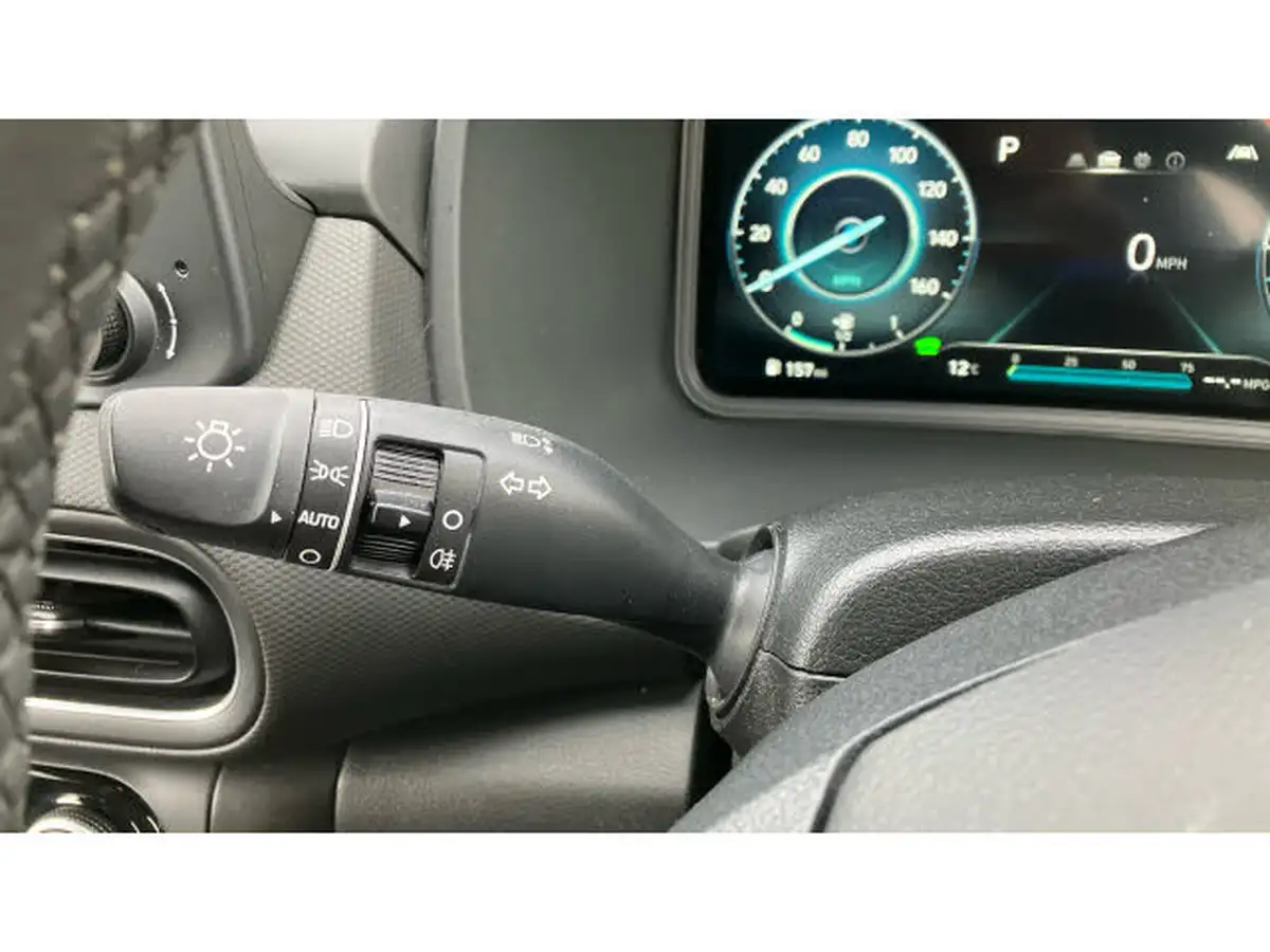 2022-hyundai-kona-16-gdi-se-connect-big-37