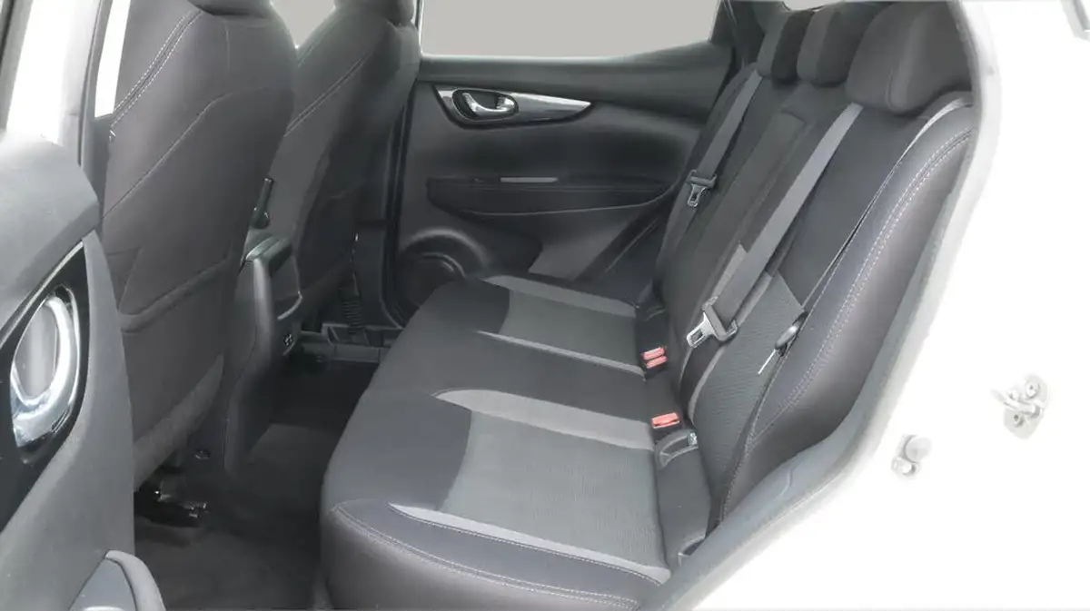 2021-nissan-qashqai-13-dig-t-n-connecta-158ps-xtronic-big-16