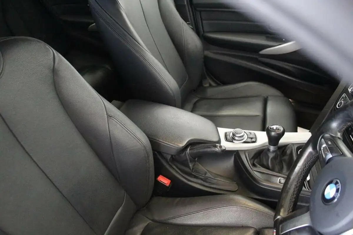 2014-bmw-3-series-20td-320d-m-sport-184bhp-blueperformance-ss-saloon-4d-big-46