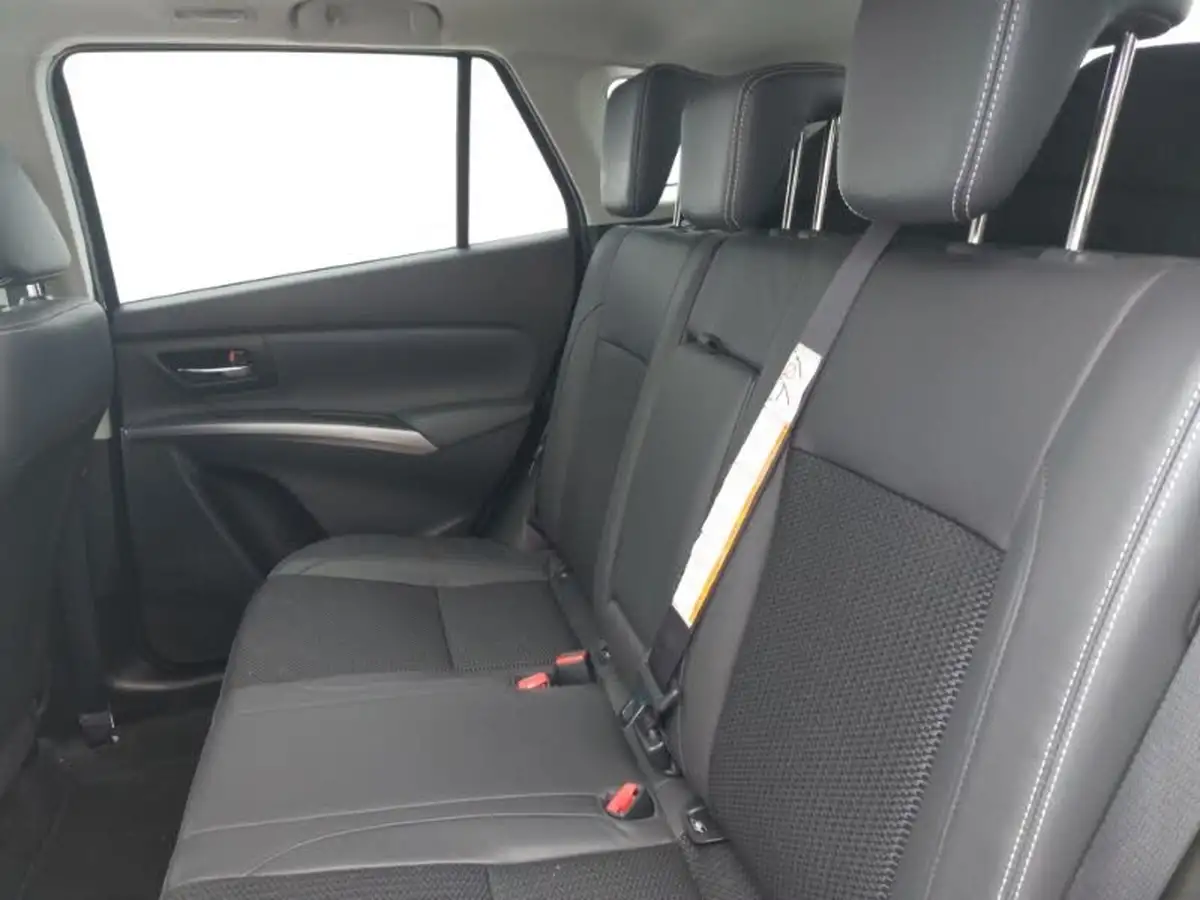 2023-suzuki-s-cross-14-boosterjet-ultra-allgrip-big-5