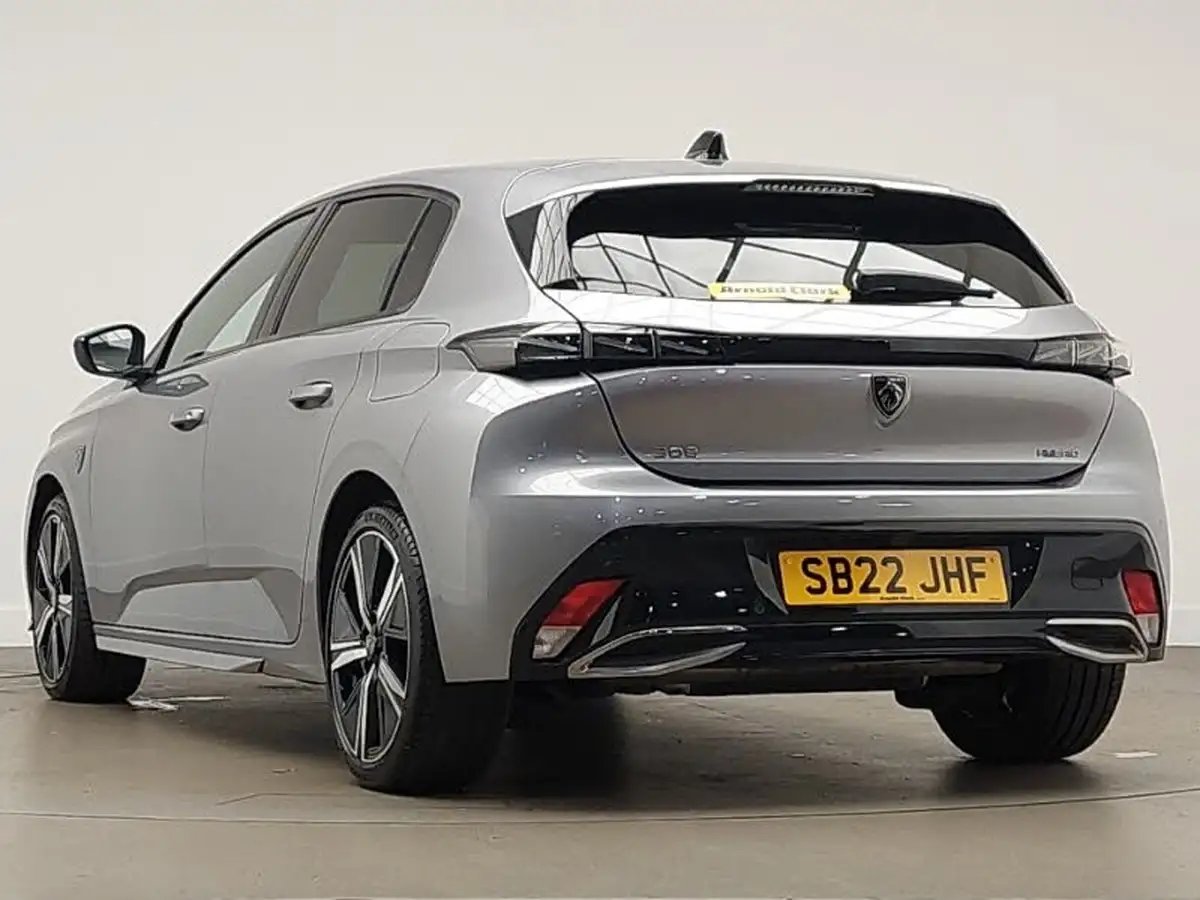 2022-peugeot-308-16-puretech-gt-180bhp-big-1
