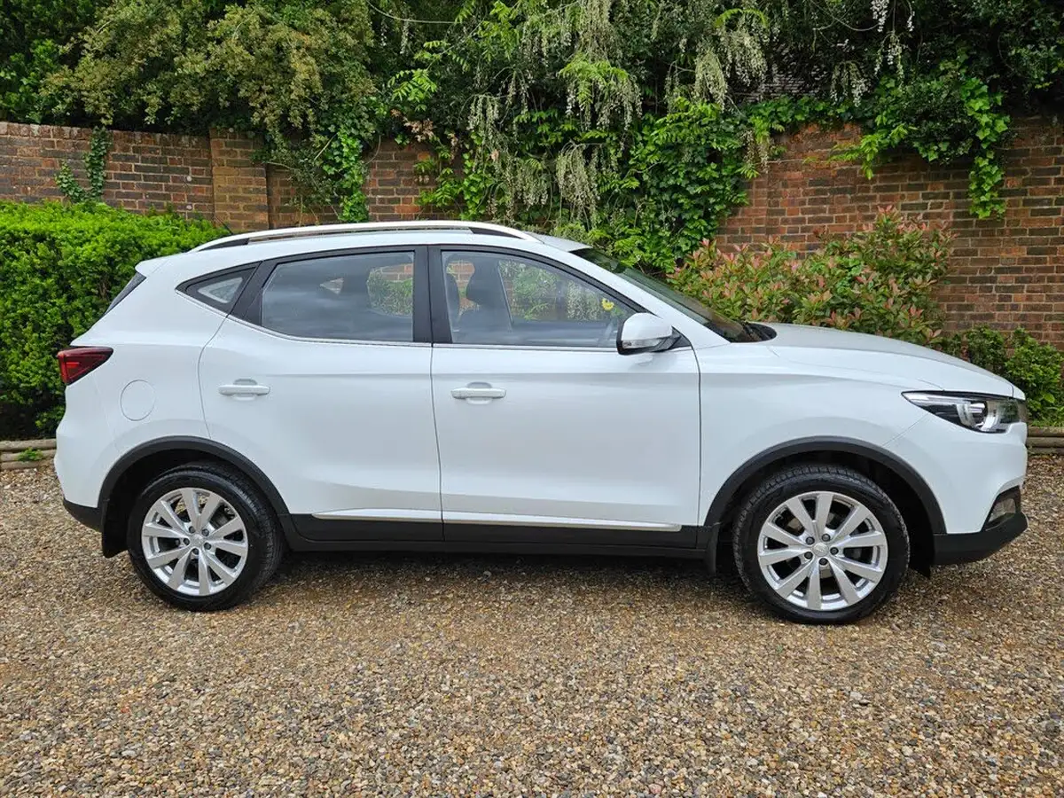 2019-mg-zs-suv-15-vti-tech-excite-105bhp-big-7