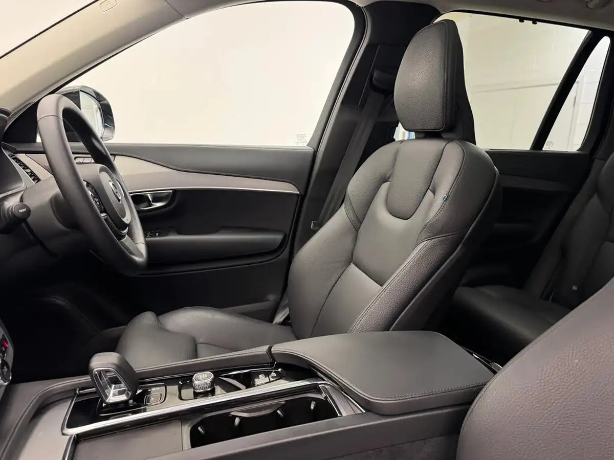 2024-volvo-xc90-20-b5-r-design-big-8