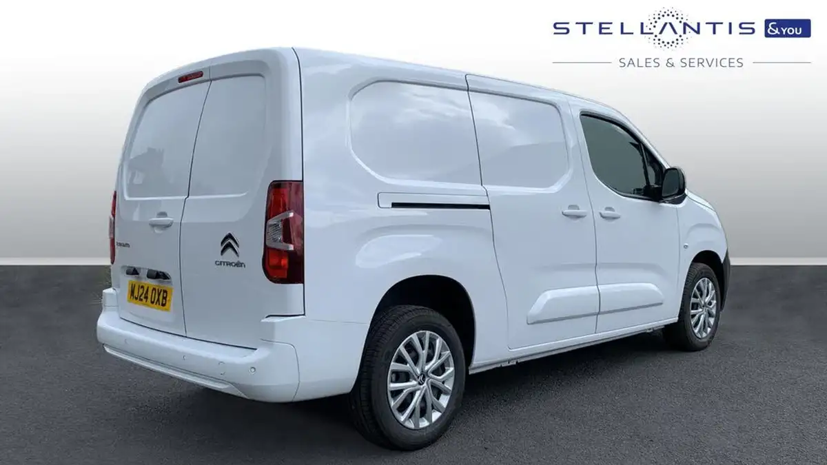 2024-citroen-berlingo-15-bluehdi-950-driver-edition-130pseu6d-eat8-big-2