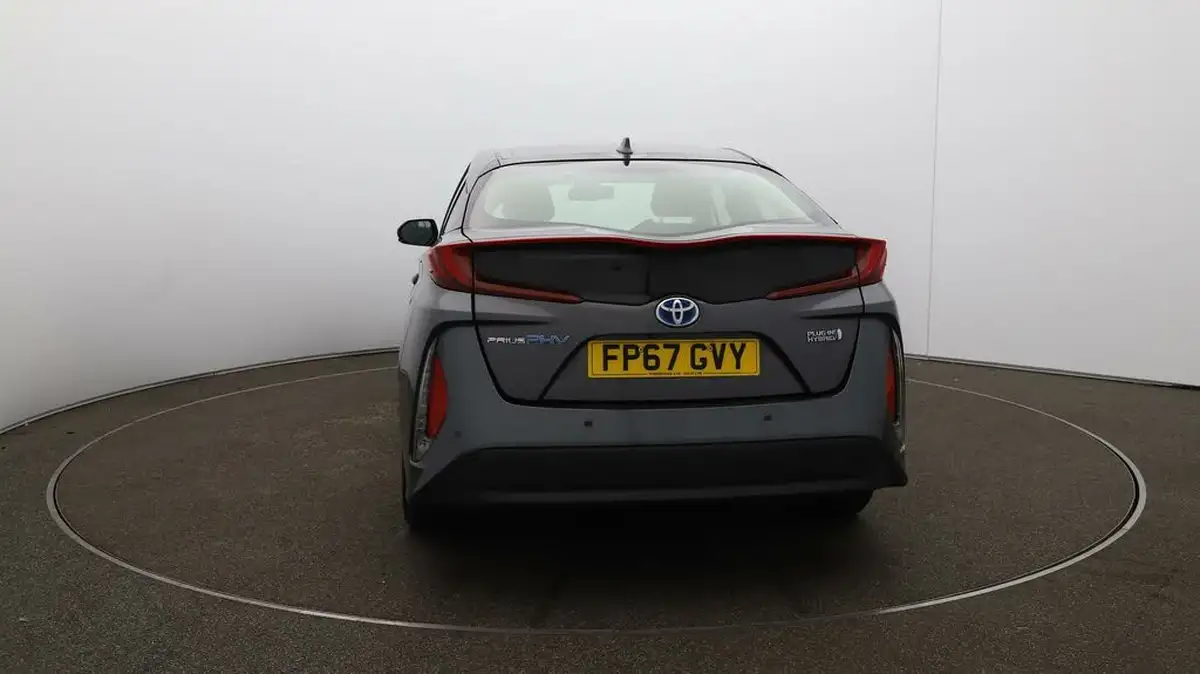 2017-toyota-prius-18-vvt-i-excel-plug-in-big-58
