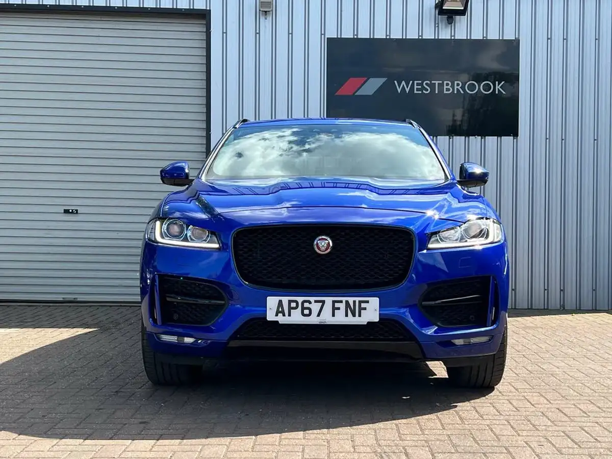 2018-jaguar-f-pace-20-i4d-r-sport-180ps-auto-big-11