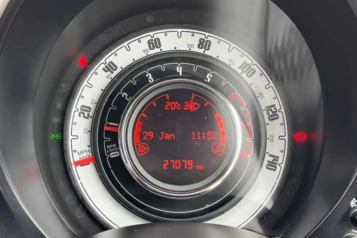 2019-fiat-500-12-sport-big-19