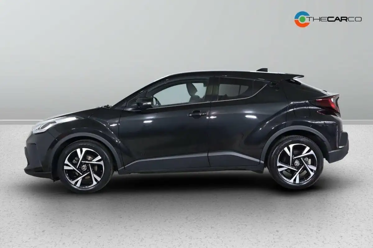 2022-toyota-c-hr-18-vvt-i-design-big-7