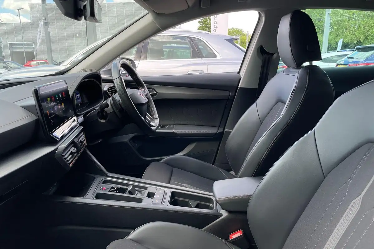 2022-cupra-formentor-14-e-hybrid-v1-big-27