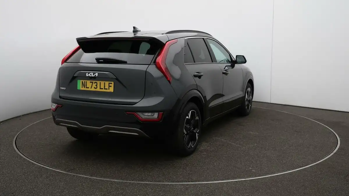 2023-kia-niro-ev-e-3-big-56