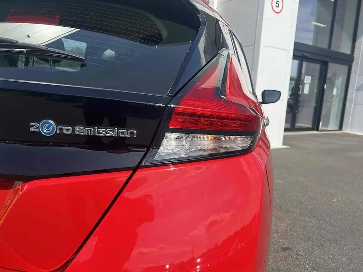 2021-nissan-leaf-e-acenta-big-21