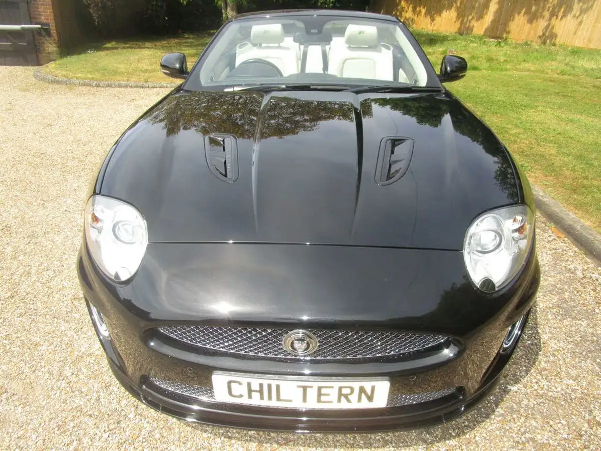 2009-jaguar-xkr-50-convertible-big-7