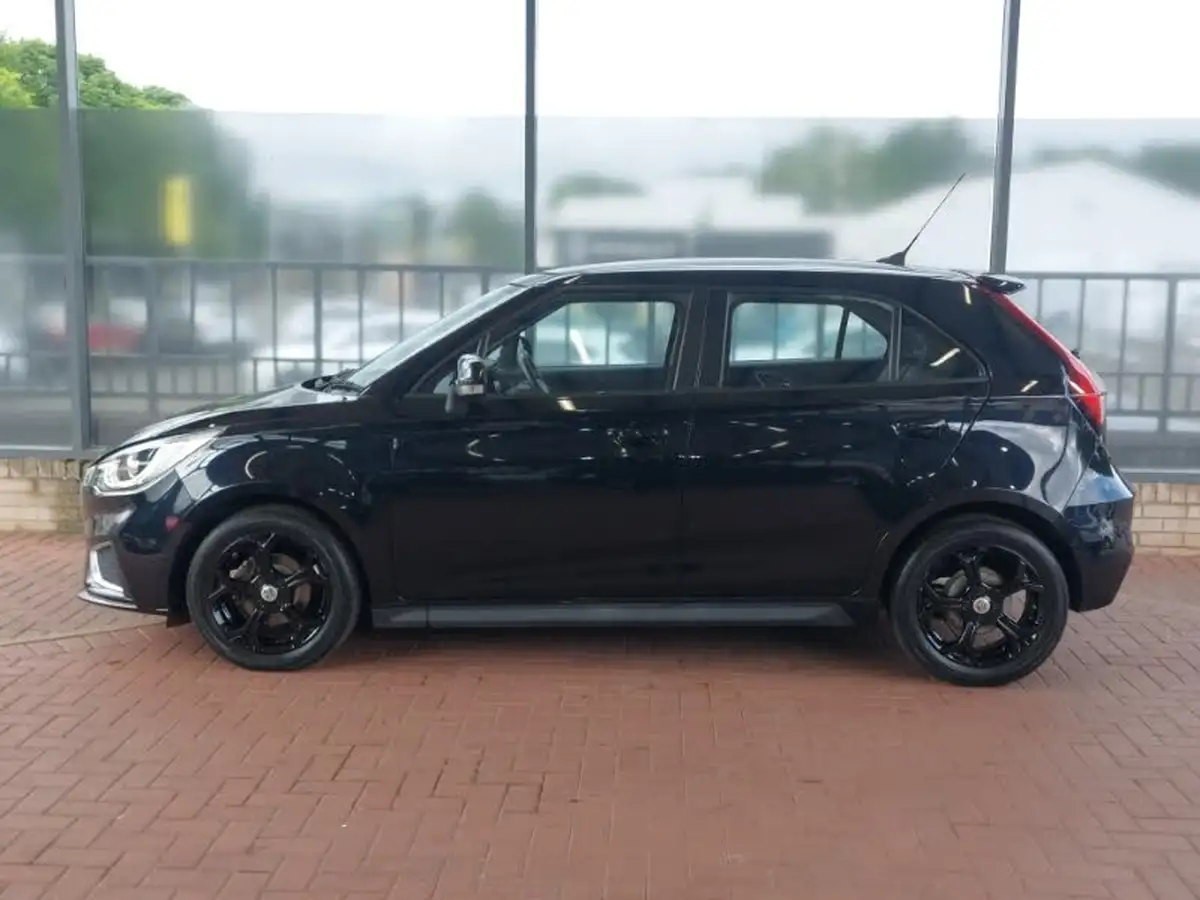 2020-mg-mg3-15-vti-tech-exclusive-big-3