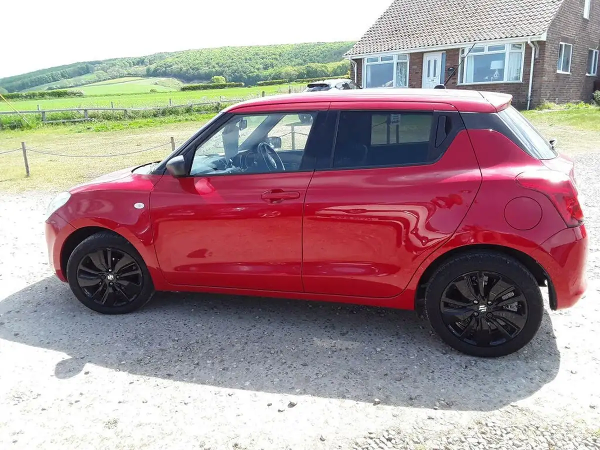 2017-suzuki-swift-10-boosterjet-sz-t-big-3
