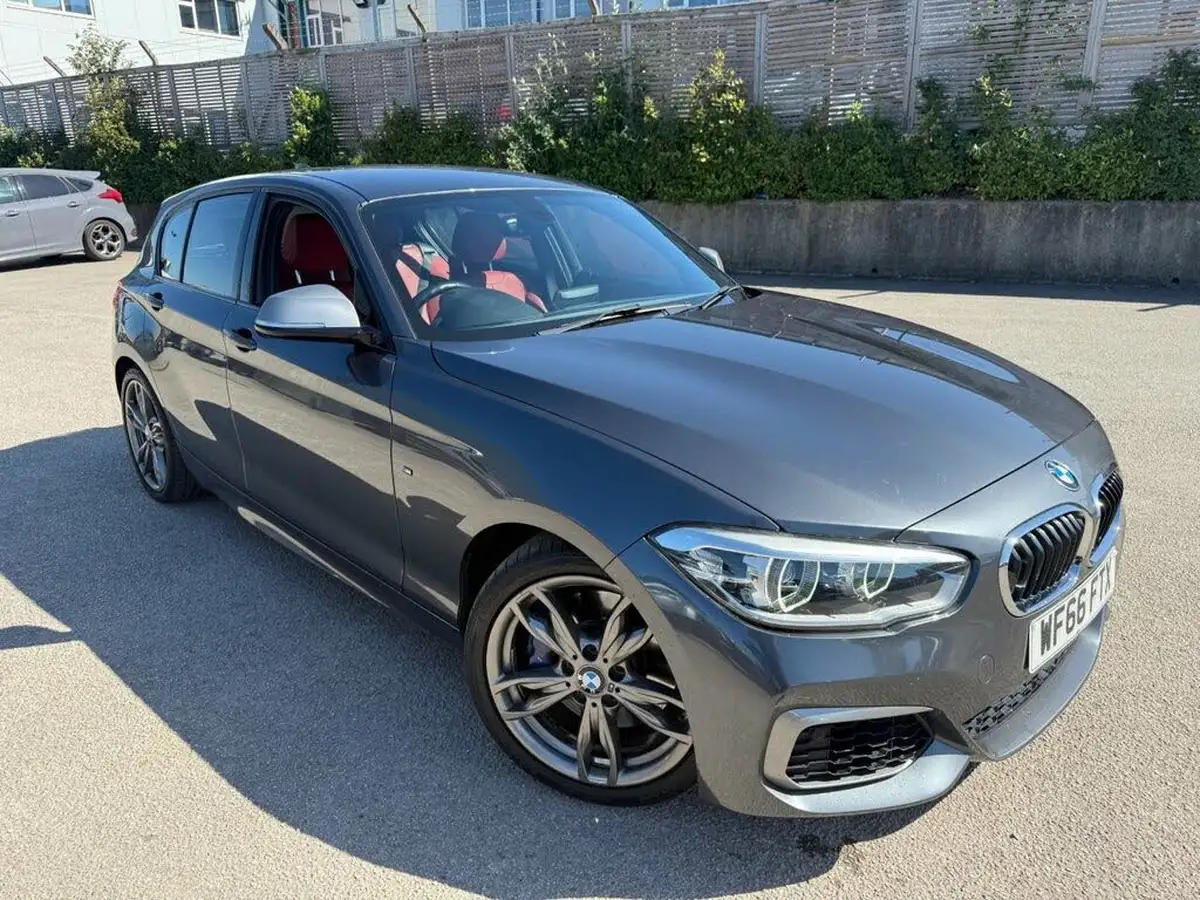 2016-bmw-1-series-30-m140i-5d-2979cc-big-11
